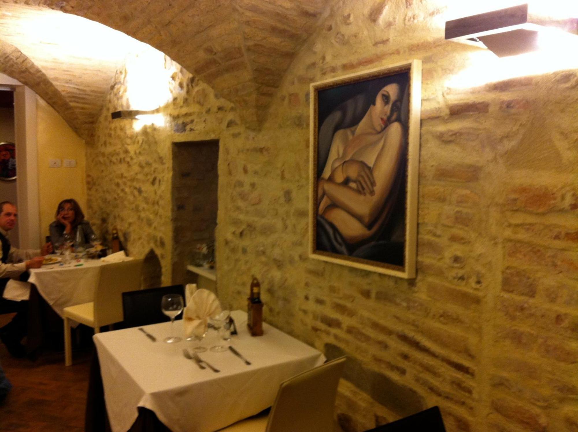 Oro Rosso Hotel Ristorante Montefalco Exterior photo